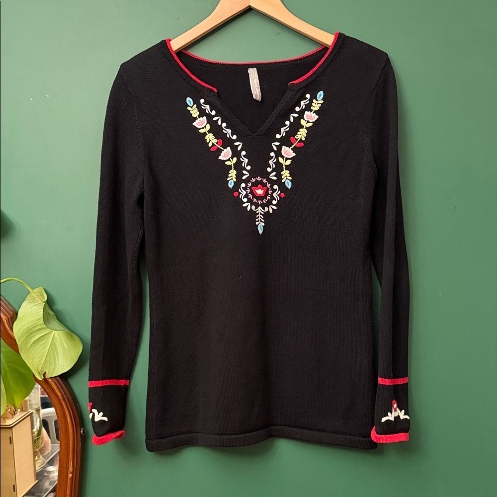 Hanna Andersson Edelweiss Tunic Sweater Womens S Embroidery Details V-neck